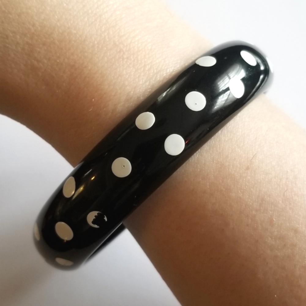Vintage polka dot bangle bracelet black and white